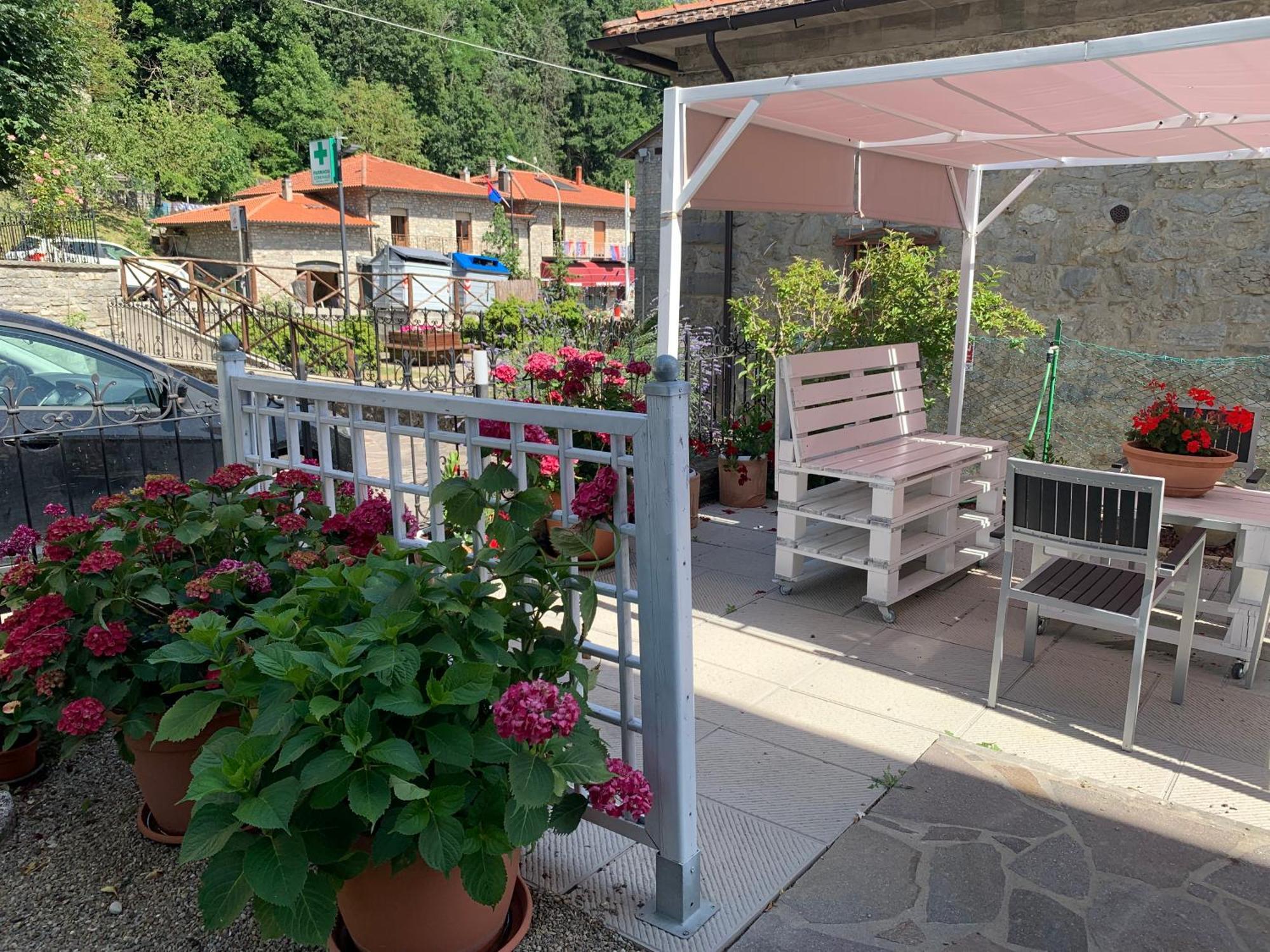 Casa Ortensia Chiusi della Verna Exterior photo